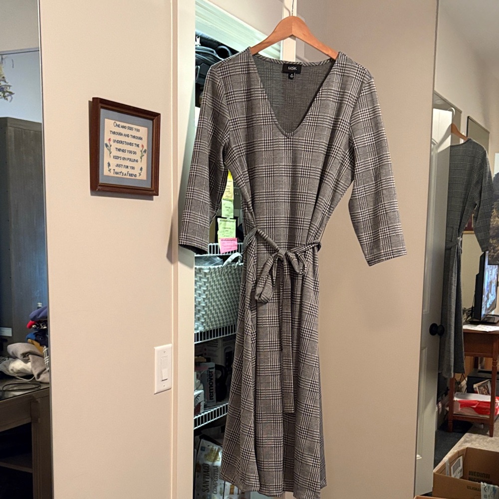 MSK Black and White Knit Dress